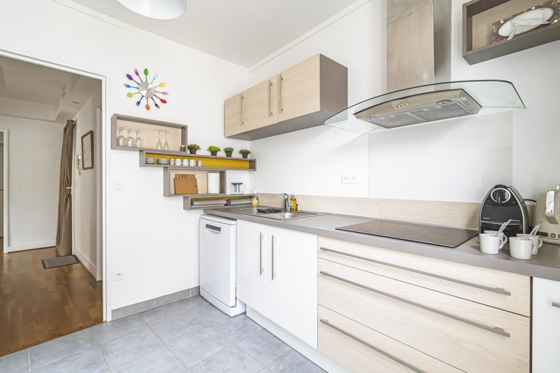 Appartement Le Tambour Lumineux Au Centre De Reims